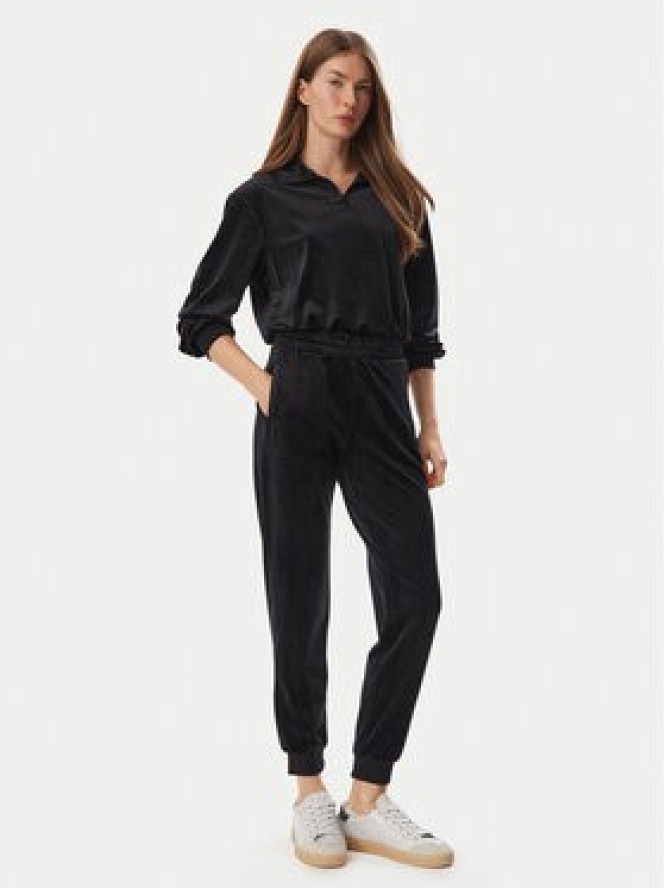 Guess Spodnie dresowe V6BB11 K6304 Czarny Regular Fit