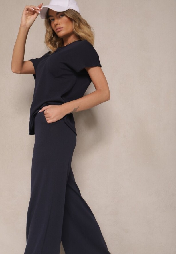 Granatowy Komplet z Wiskozy T-shirt i Spodnie o Szerokim Kroju Larives