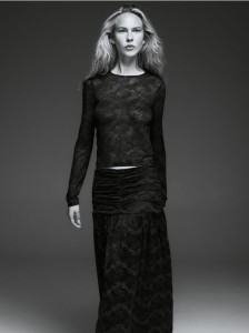 Koronkowy longsleeve - bordowy