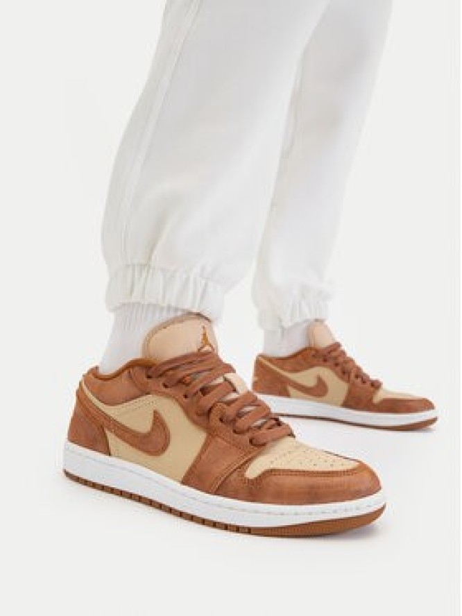 Nike Sneakersy Air Jordan 1 Low Se FJ3453 200 Brązowy