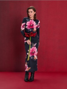 Bawełniana sukienka maxi w kwiaty - wielobarwny