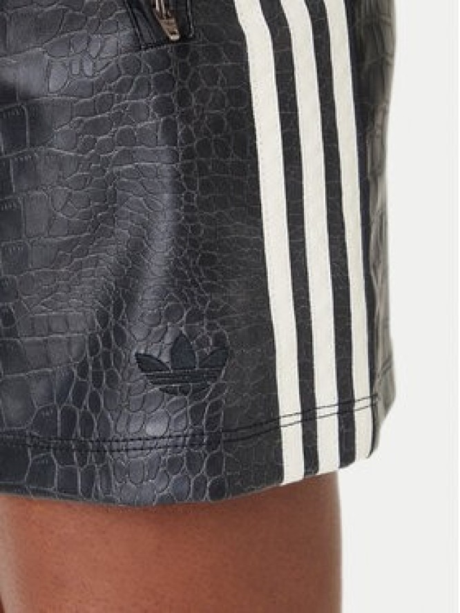 adidas Spódnica z imitacji skóry Pleather KE5034 Czarny Regular Fit
