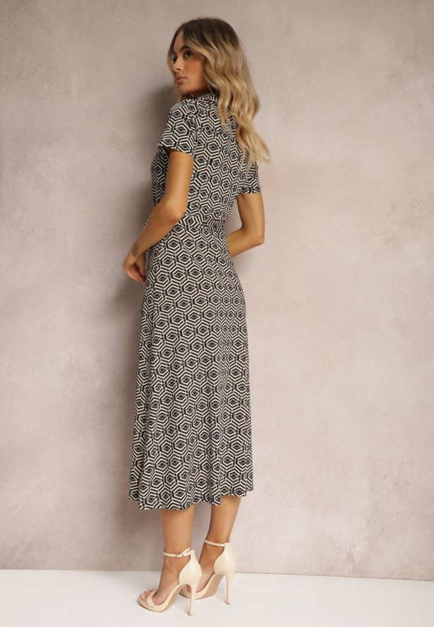 Czarna Koszulowa Sukienka w Geometryczny Wzór Zapinana na Guziki Xarrah