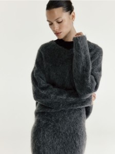 Sweter z wełną i moherem - ciemnoszary
