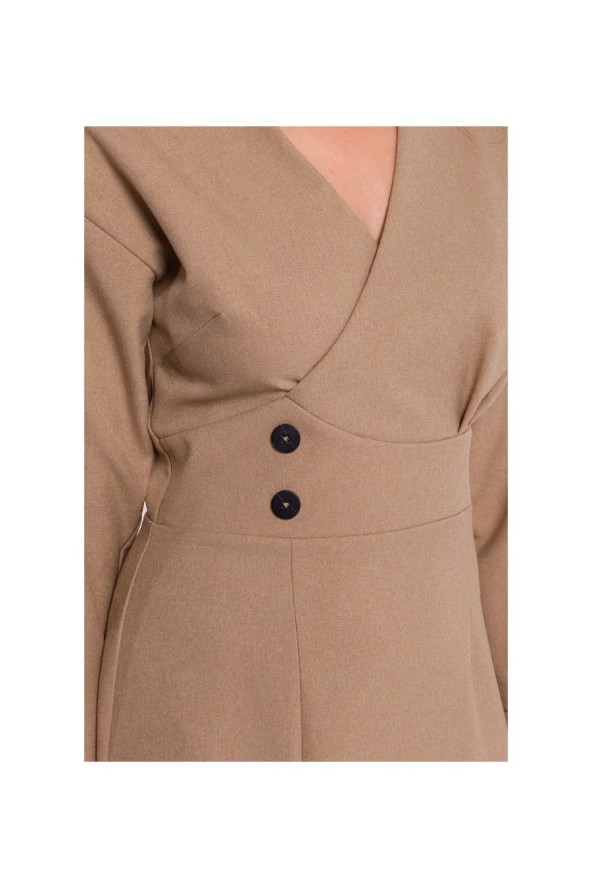 Elegancka sukienka ołówkowa z zaznaczoną talią czarna