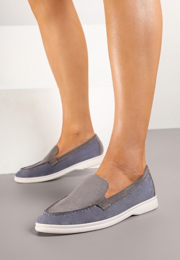 Szaro-Niebieskie Mokasyny z Ozdobnymi Przeszyciami Fonessae