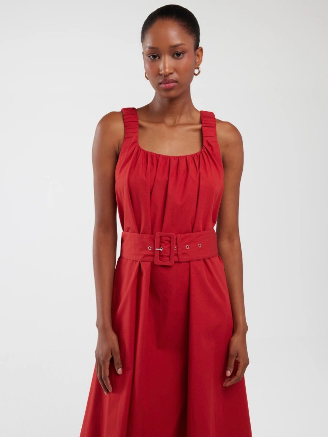 Sukienka damska midi na ramiączkach z paskiem ceglano-czerwona Ruena 704