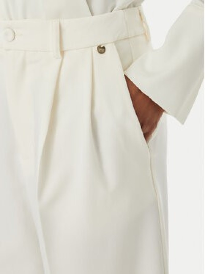 Rinascimento Spodnie palazzo CFC0123671003 Écru Regular Fit