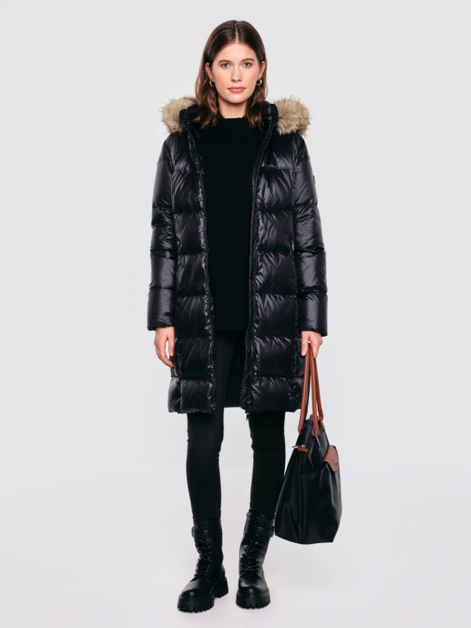Płaszcz damski puchowy z naturalnym wypełnieniem czarny Melissa 906