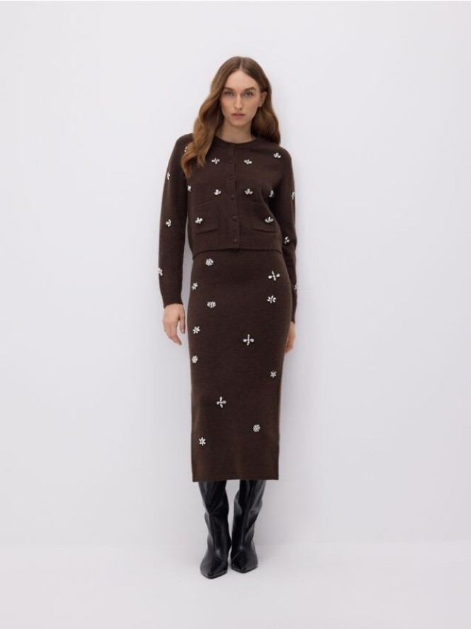 Kardigan z aplikacjami - brązowy