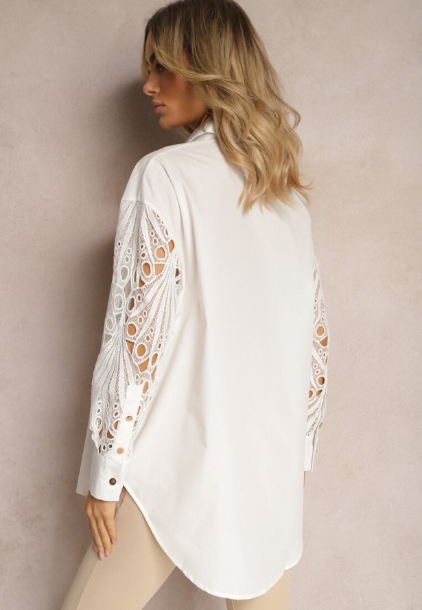 Biała Koszula o Luźnym Fasonie z Ażurowymi Wstawkami na Rękawach Nasira
