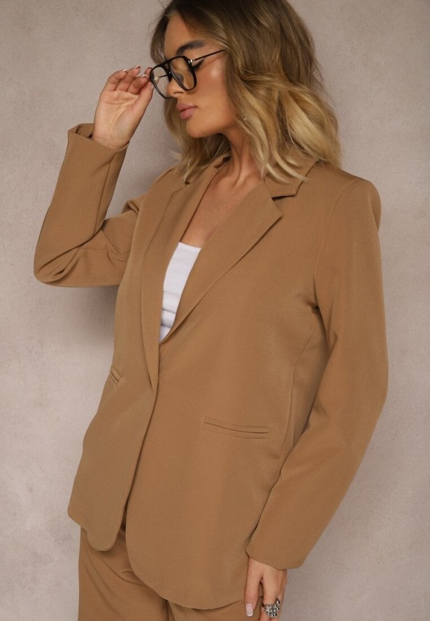 Brązowa Marynarka z Imitacją Kieszeni i Usztywnioną Linią Ramion Vivissea