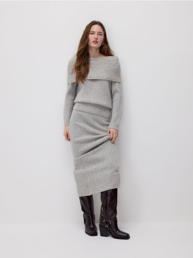 Prążkowana spódnica - jasnoszary