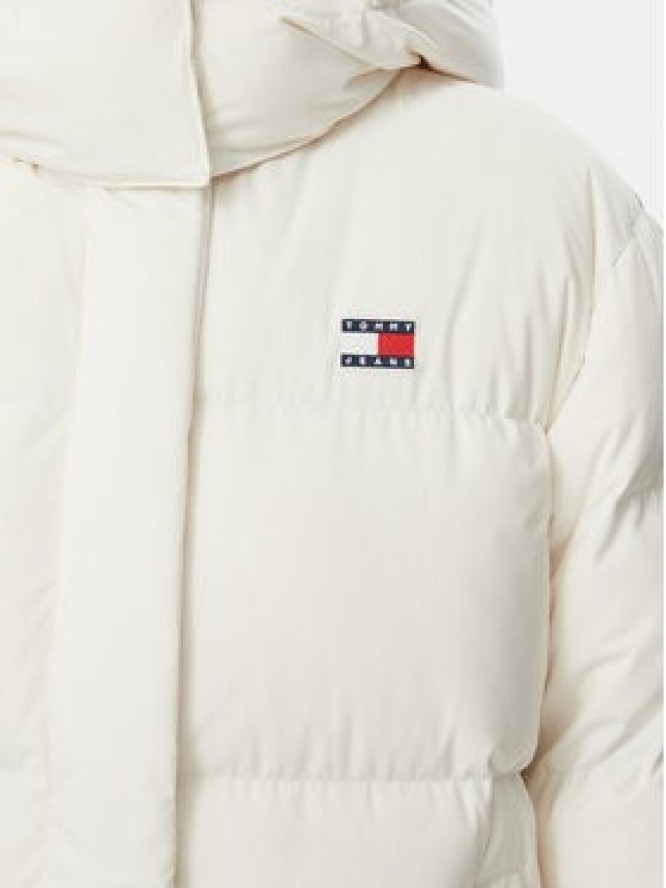 Tommy Jeans Kurtka puchowa Alaska DW0DW18860 Biały Regular Fit