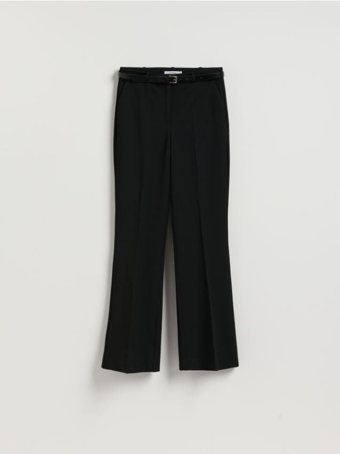 Spodnie flare z paskiem - czarny