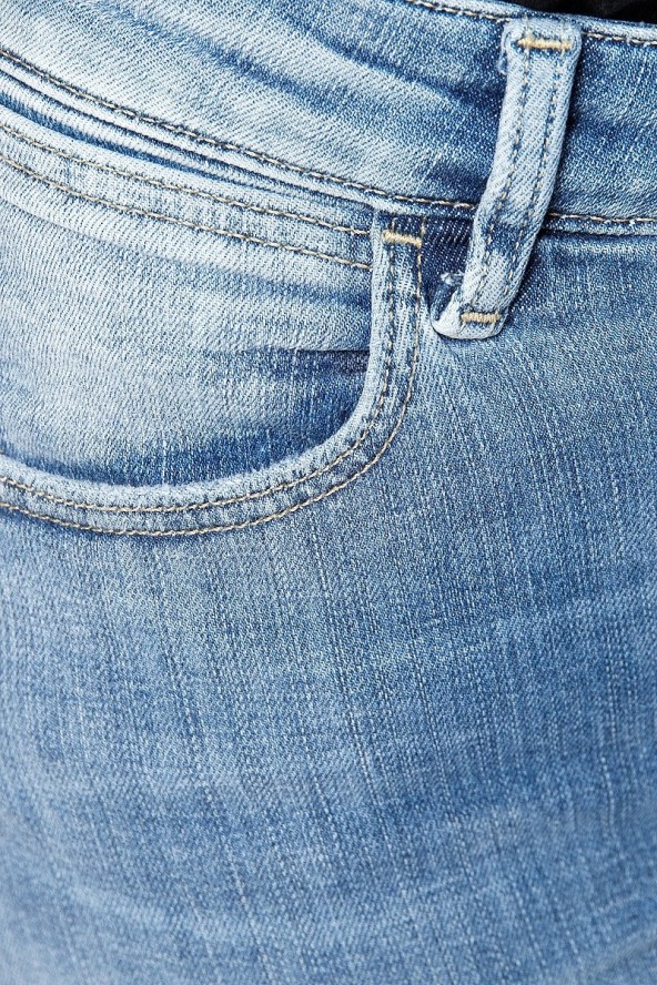 WRANGLER SKINNY RAZZLE BLUE W28KRG17V 112128329