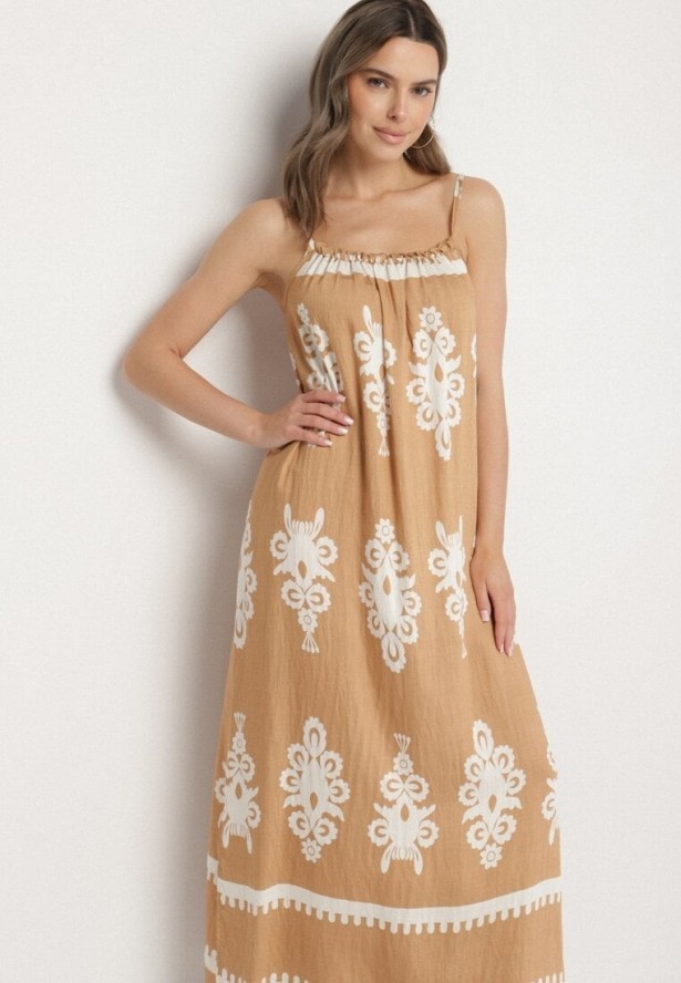 Jasnobrązowa Sukienka o Rozkloszowanym Kroju na Ramiączkach w Etniczny Wzór Revoniae