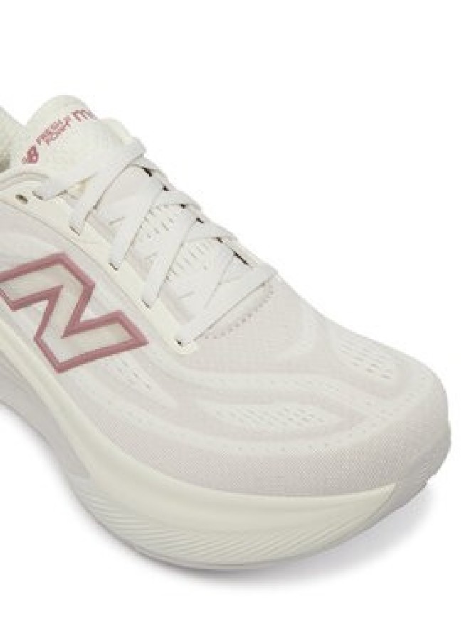 New Balance Buty do biegania More V6 WMOR3YI Biały