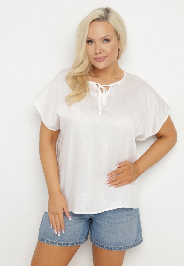 Biała Bluzka z Wiskozą Wiązana przy Dekolcie Dovarelle