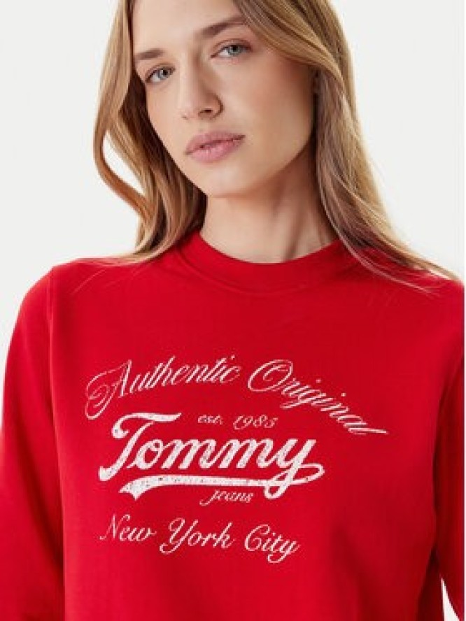 Tommy Jeans Bluza Essential DW0DW20942 Czerwony Regular Fit