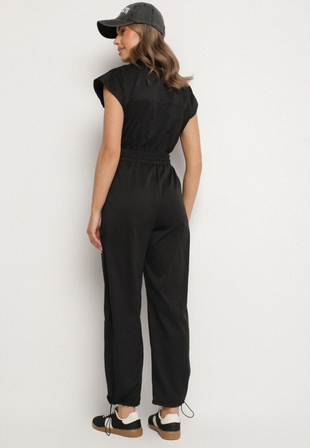 Czarny Kombinezon na Krótki Rękaw z Kołnierzykiem i Zapięciem na Suwak Kareldi