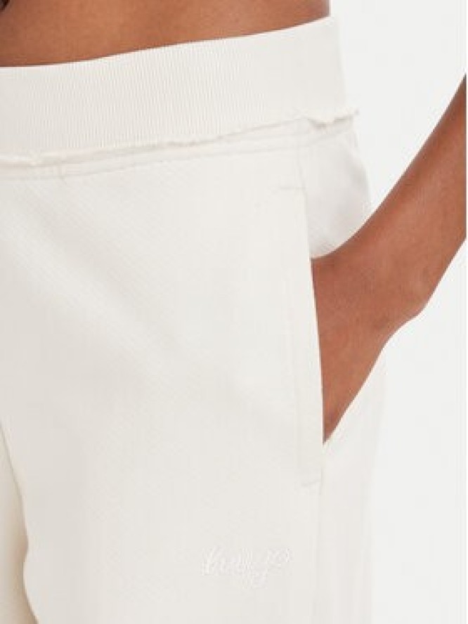 HUGO Spodnie dresowe Nuembrie_B 50563984 Kremowy Relaxed Fit