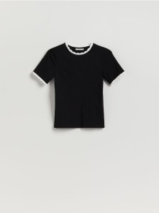 T-shirt z ozdobną lamówką - czarny