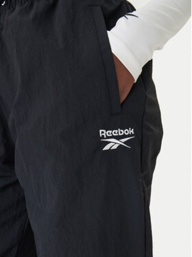 Reebok Spodnie dresowe Galina RK25518CCW Czarny Relaxed Fit