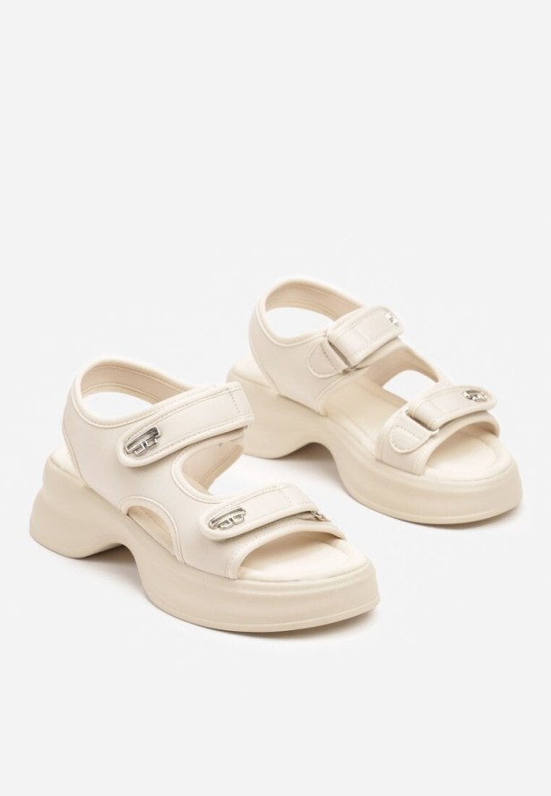 Beżowe Sandały na Grubej Podeszwie z Metalicznym Zdobieniem Nalanor