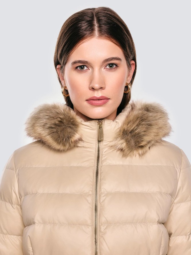 Płaszcz damski puchowy pikowany beżowy Rosabel 801