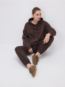 Bawełniana bluza z kapturem - ciemnobrązowy