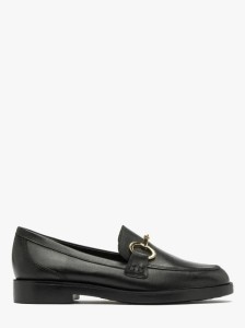 Czarne mokasyny ze złotą ozdobą