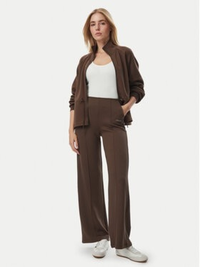 Guess Spodnie dresowe V4YB07 KCAY2 Khaki Regular Fit