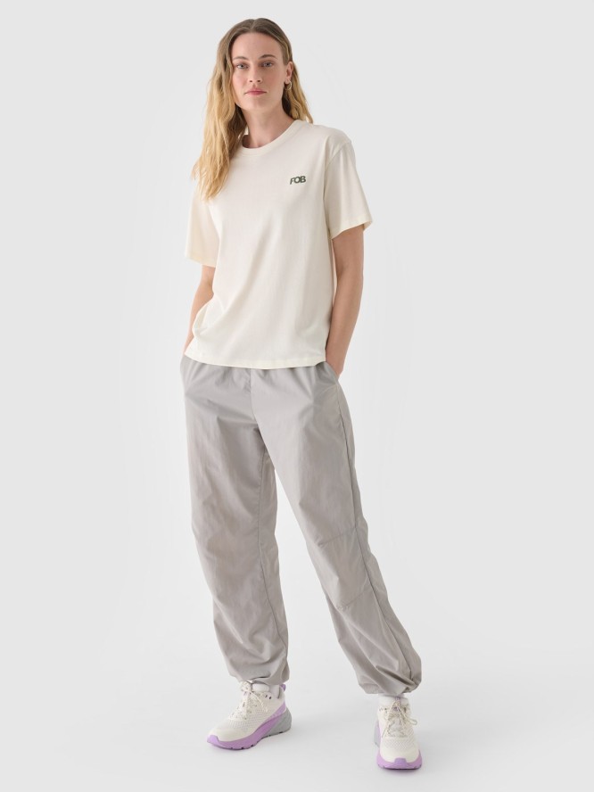 4F T-shirt regular z nadrukiem damski - biały XXL