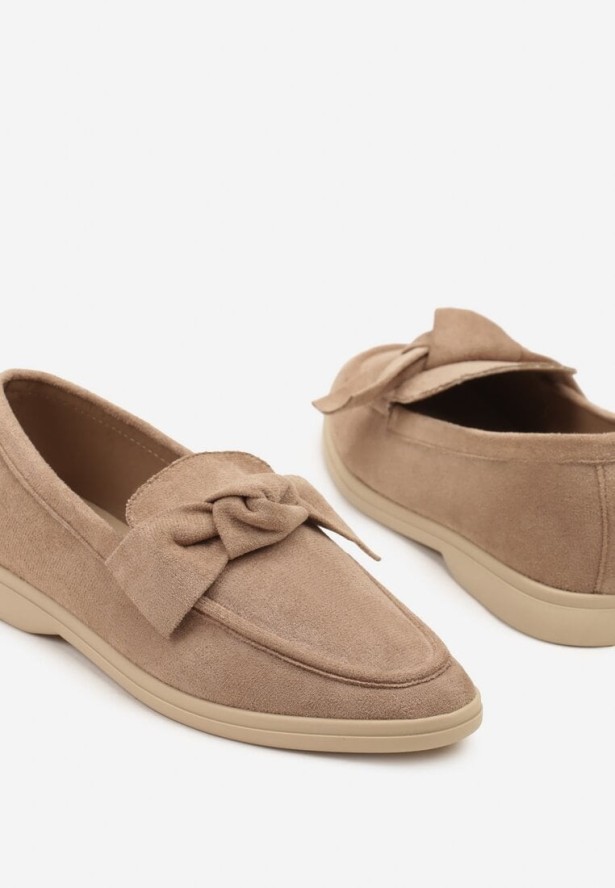 Ciemnobeżowe Mokasyny Ozdobione Kokardami Tulosea