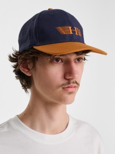 Czapka typu snapback Hummel Game