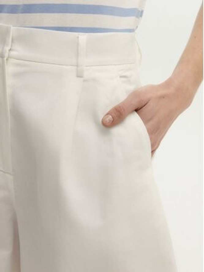 Weekend Max Mara Bermudy Ecuba 2515141032 Biały Regular Fit