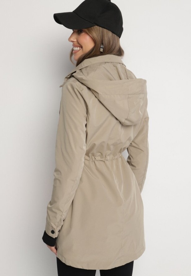 Ciemnobeżowa Kurtka Parka ze Sznurkiem w Talii i Kapturem Teridi