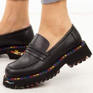 Czarne skórzane półbuty damskie T.Sokolski J25-75