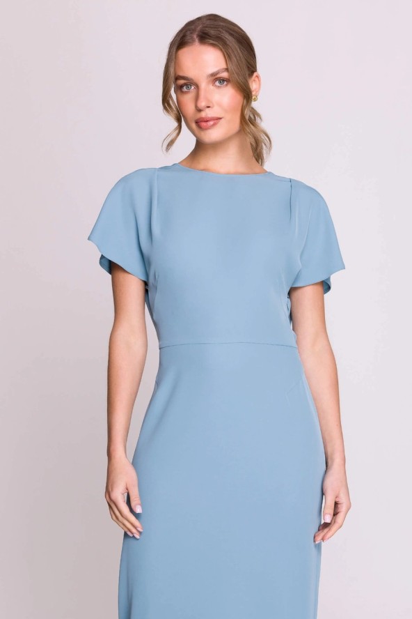 Elegancka sukienka ołówkowa z dekoltem V z tyłu niebieska