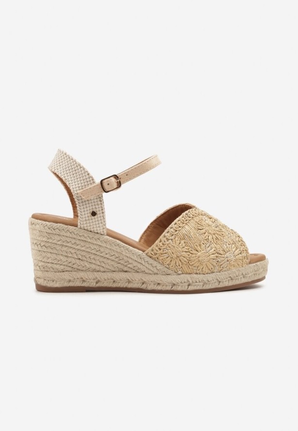 Beżowe Sandały Vices na Koturnie Ozdobione Plecionką Filenira