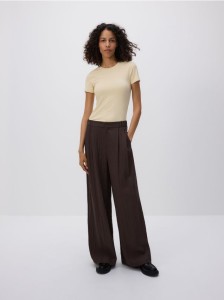 Luźne spodnie z wiskozą - ciemnobrązowy