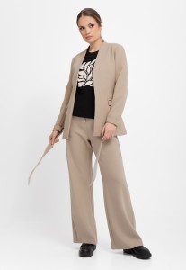 Eleganckie spodnie z szeroką nogawką R-MILEN