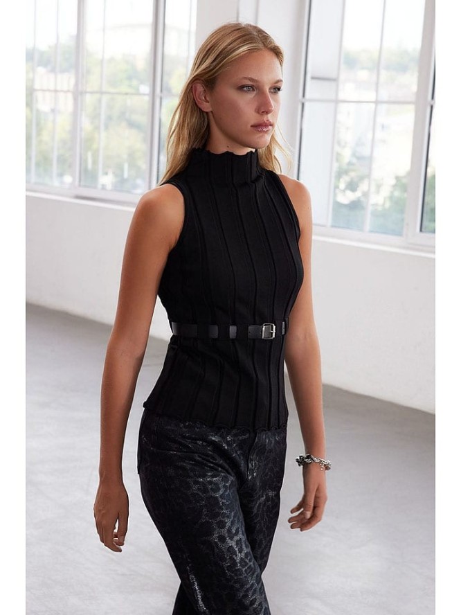 trendyol Top w kolorze czarnym rozmiar: L