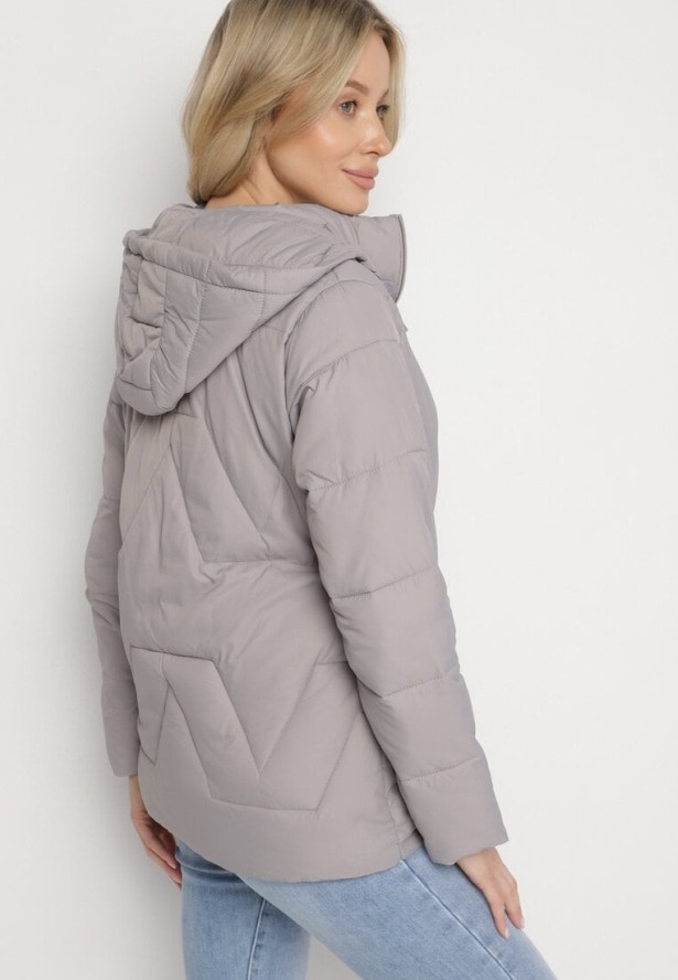 Jasnoszara Kurtka z Szerokim Pikowaniem i Kapturem Yasidi