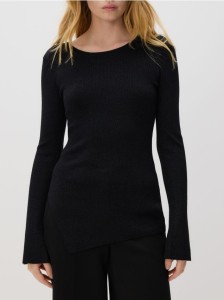 Sweter z asymetrycznym dołem - czarny