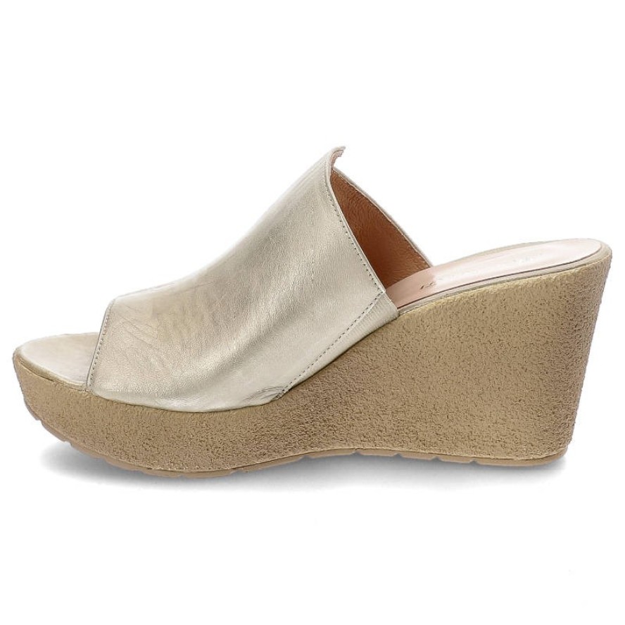 Złote Klapki Lamanti Skórzane Buty Damskie