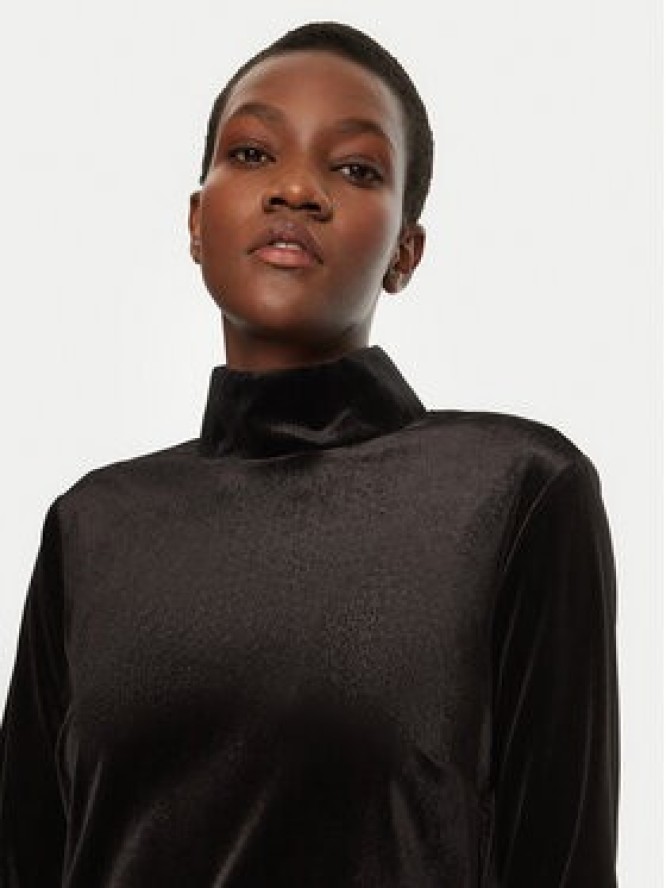 Gap Sukienka codzienna 646695 Czarny Regular Fit