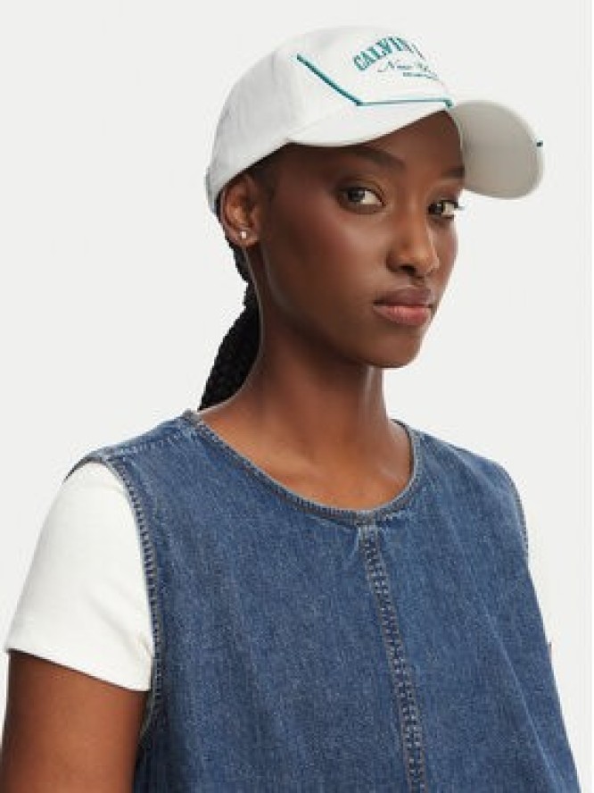 Calvin Klein Czapka z daszkiem LV04F5063G Biały