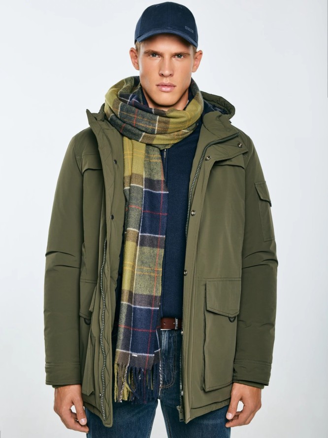 Szal damski w kratę zielony Saikas 304